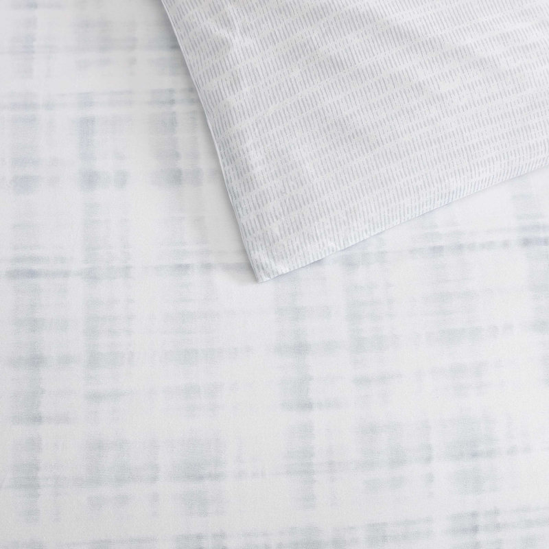 Vera Wang Blurred Plaid Cotton Reversible Blue Comforter Set, King Comforter + 2 King Shams
