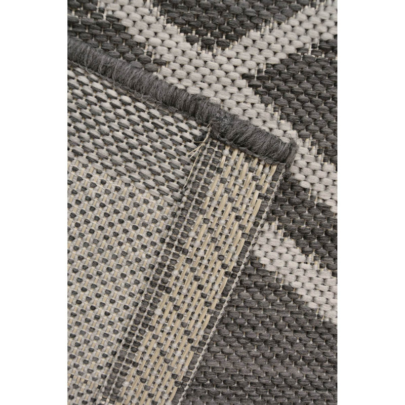 Demarcio Geometric Indoor / Outdoor Area Rug, Rectangle 13'4" x 19'2"