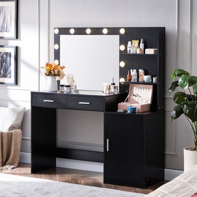 Meuble-lavabo noir avec miroir et lumières