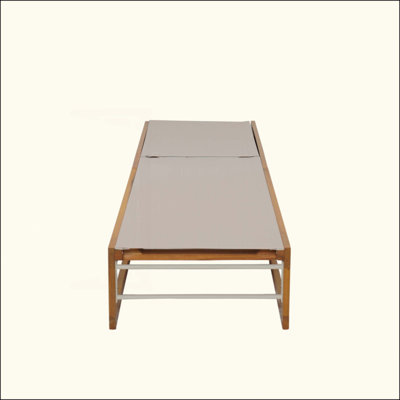 Acacia Wood Chaise Lounge With Mesh Seating For Outdoor Comfort And Style, For Summer Relaxation