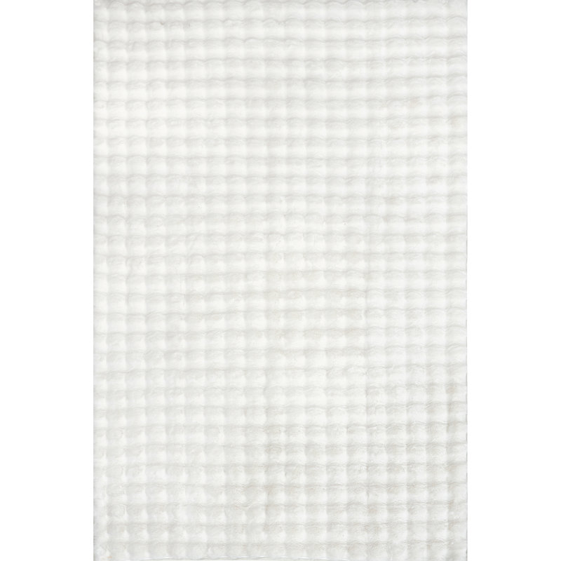 Jeni SuperiorWash Solid Faux Rabbit Machine Washable Area Rug, Rectangle 7'6" x 9'6"