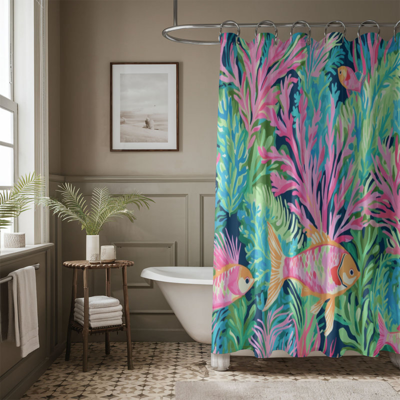 Rideaux de douche 1 pièce Elegant Fish Motifs, H 74 po x l 71 po