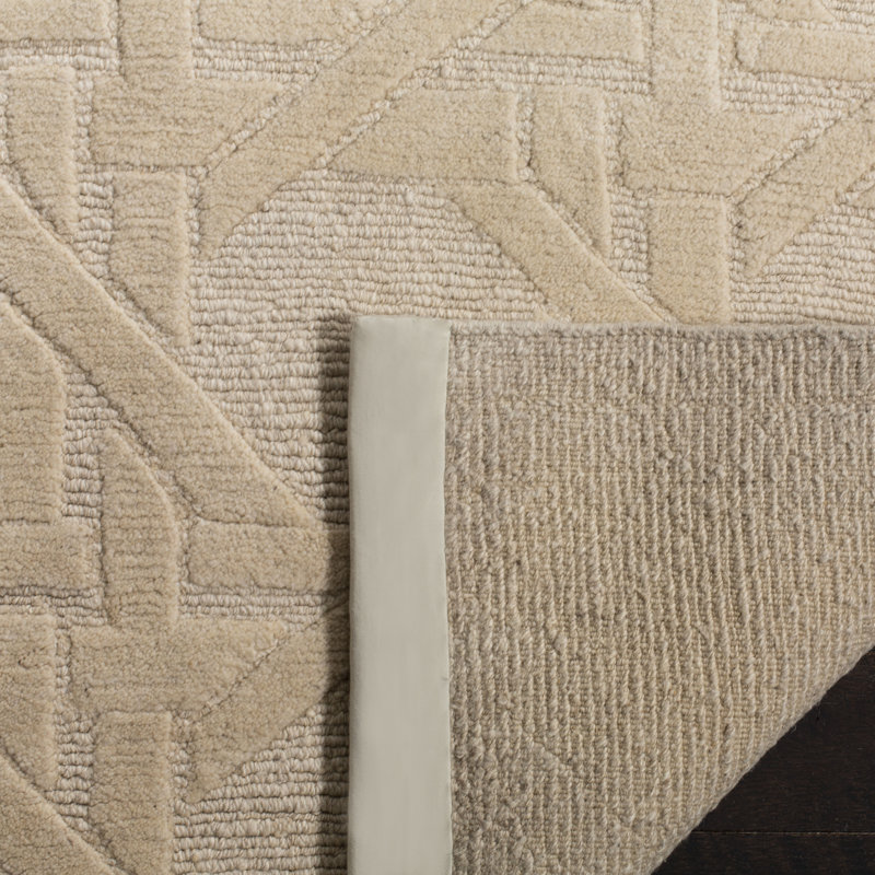 Tapis beige rectangulaire en laine noué à la main Jamie Drake, Ivoire ivoire, Rectangle 6 pi x 9 pi