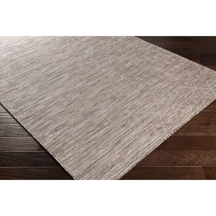 Winifred Geometric Indoor / Outdoor Rug