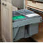 Poubelle rétractable en acier Rev-A-Shelf-115786868-104615434