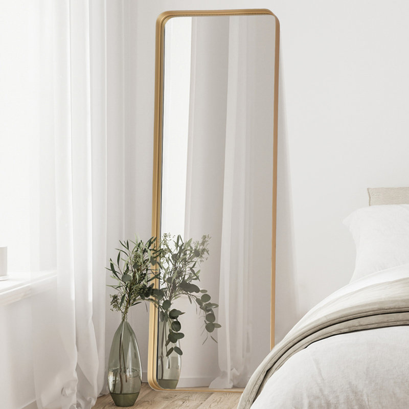 Tawan Aluminium Rectangle Wall Mirror, Gold