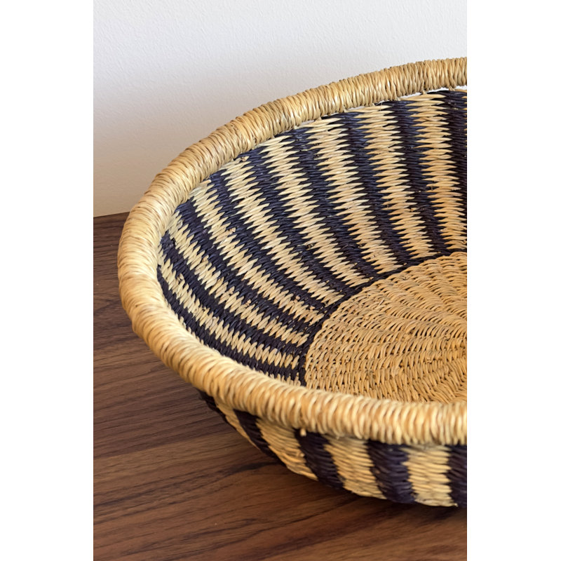 Panier à plateau tissé à la main