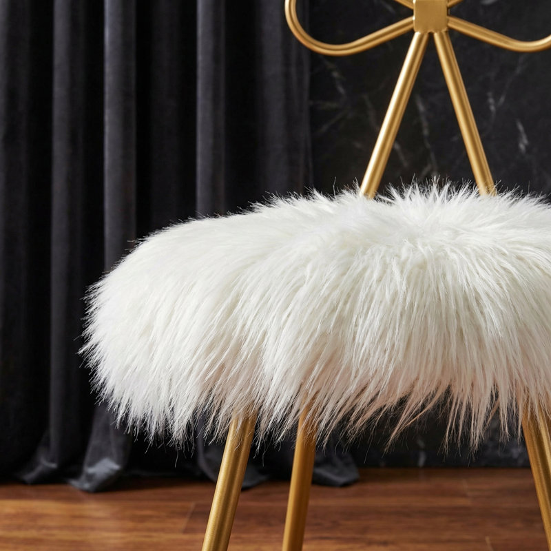 Upholstered Side Chair