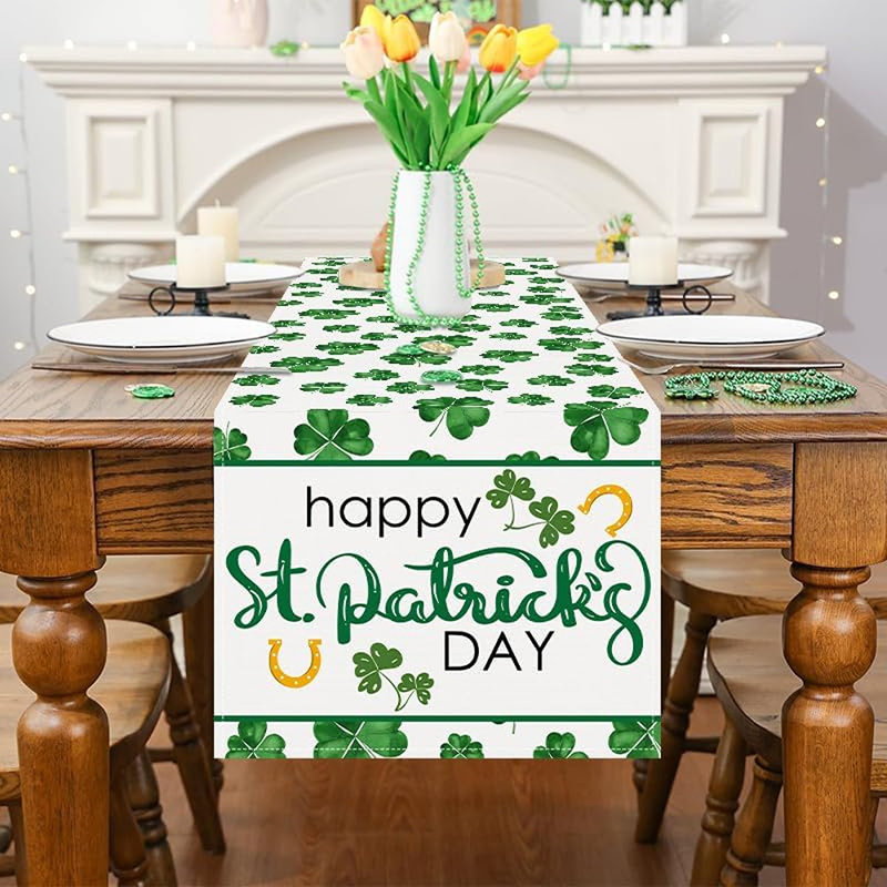 Chemin de table Green Lucky Clover Shamrocks