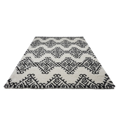 Mckinnie Geometric Indoor Rug