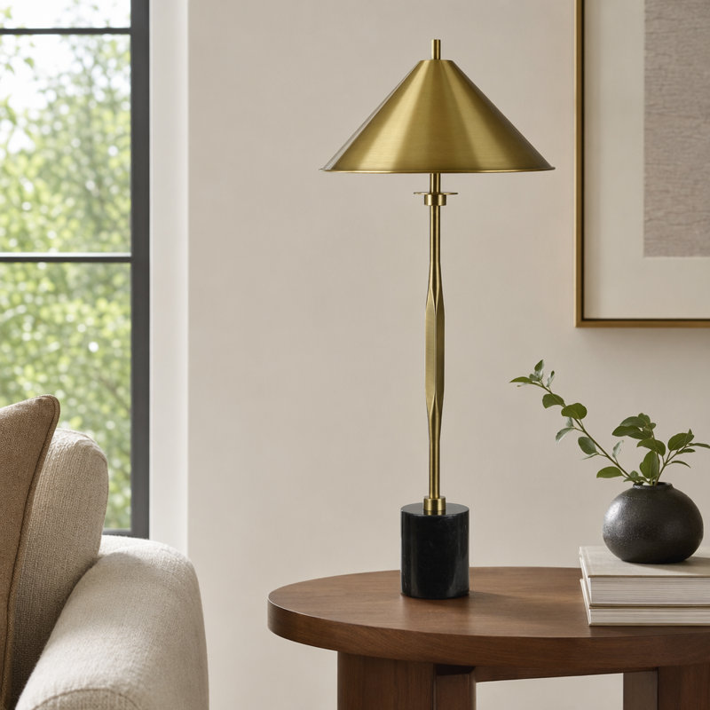 Lampe de table 39,5 "en marbre avec abat-jour en laiton
