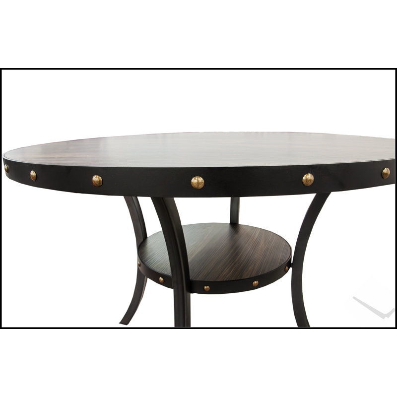 Table de salle à manger ronde en bois naturel avec garniture cloutée et tablette de rangement intégrée pour les maisons modernes