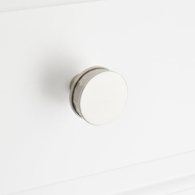 Poignée d'armoire ronde 1-1 / 2 "Lazzara