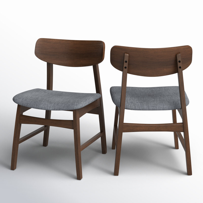 Chaise rembourrée en bois massif Gantz