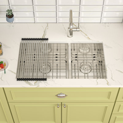 33 X 19 Inch Undermount Double Bowl Kitchen Sink, 60/40 Split, 16 Gauge Stainless Steel With 9" Deep Basins