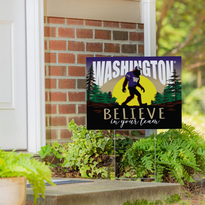 University of Washington Yard Sign, Bigfoot