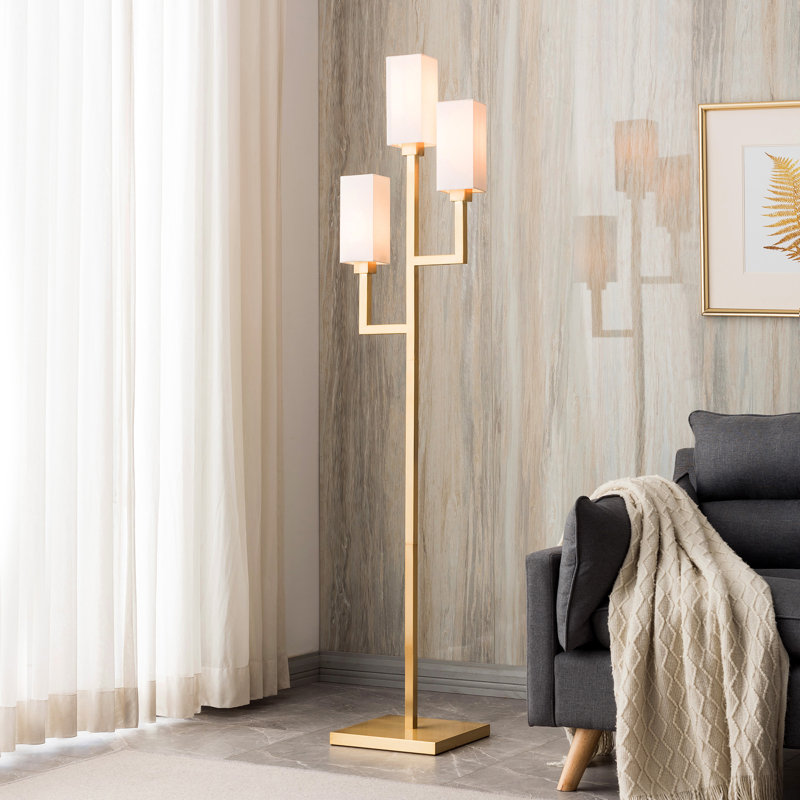 Lampe candélabre sur pied 70 po Basso, Doré