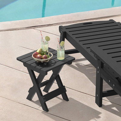 Table d'appoint pliante pour l'extérieur, table de bout pour patio résistante aux intempéries HDPS, table d'appoint portative compacte de 14 pouces pour porche, terrasse, bord de piscine ou extérieur, noir