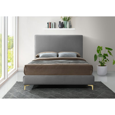 Upholstered Platform Bed