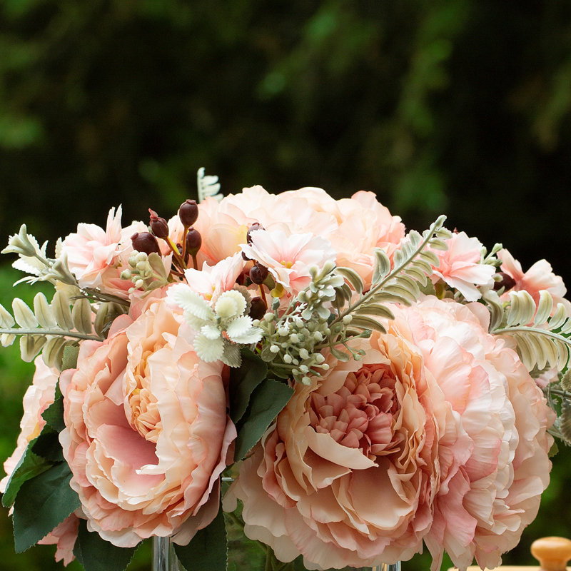 Arrangement de pivoines dans un vase, Champagne