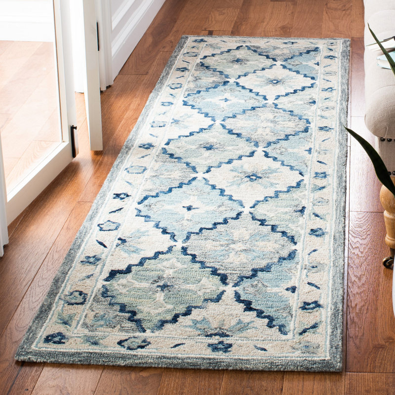 Suzani Hand Tufted Wool And Cotton Damask Rug, Runner 2'3" x 8'