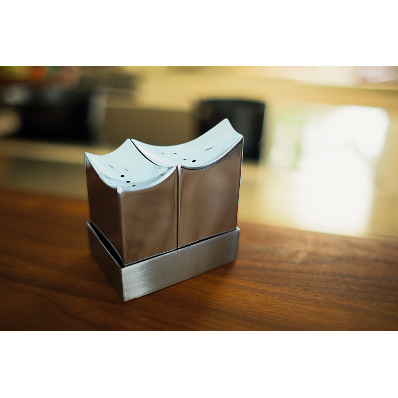 Elbharmonie Salt and Pepper Shaker Set