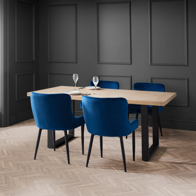 Wynnfield 4 - Person Dining Set, Blue