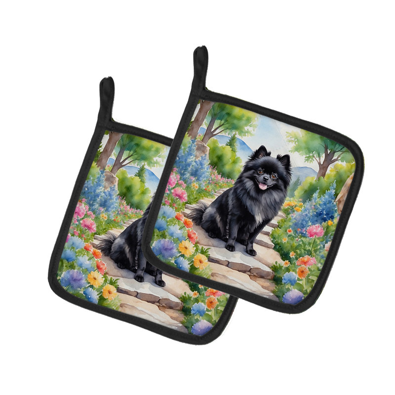 Caroline's Treasures Floral Polyester Potholder Set