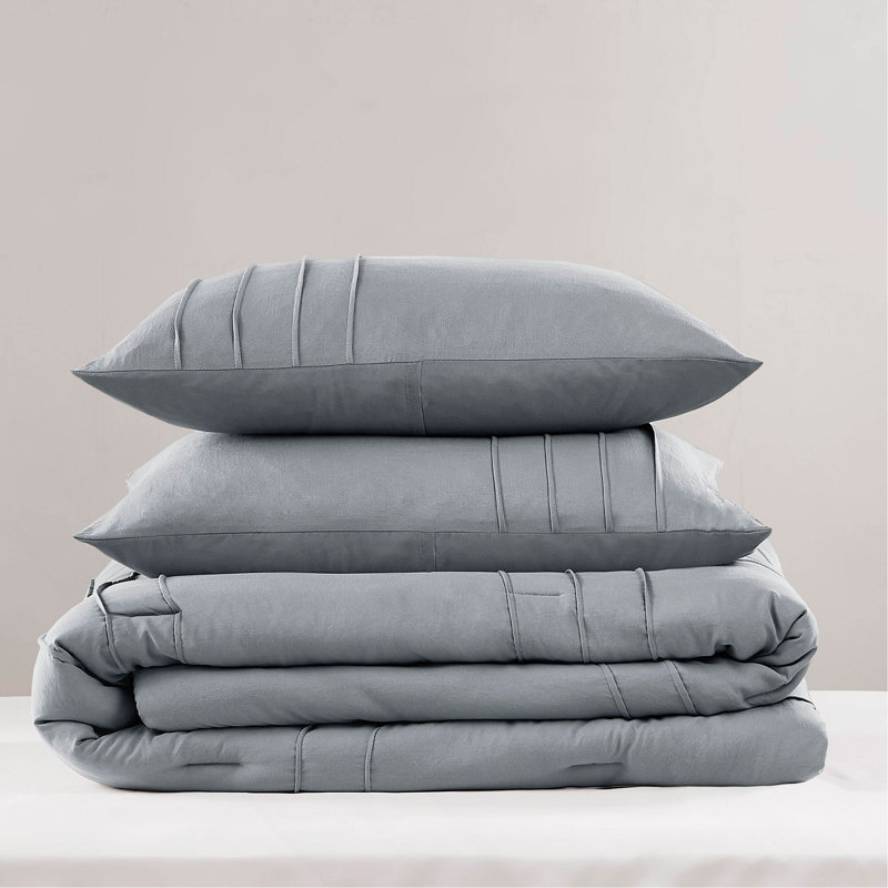 Twin / Twin XL 2-Piece Comforter Set, Soft Washed Pleated Bedding
