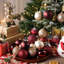 Ensemble de 24 boules de Noël bordeaux et dorées incassables, boules d'arbre texturées métalliques 2,4 pouces