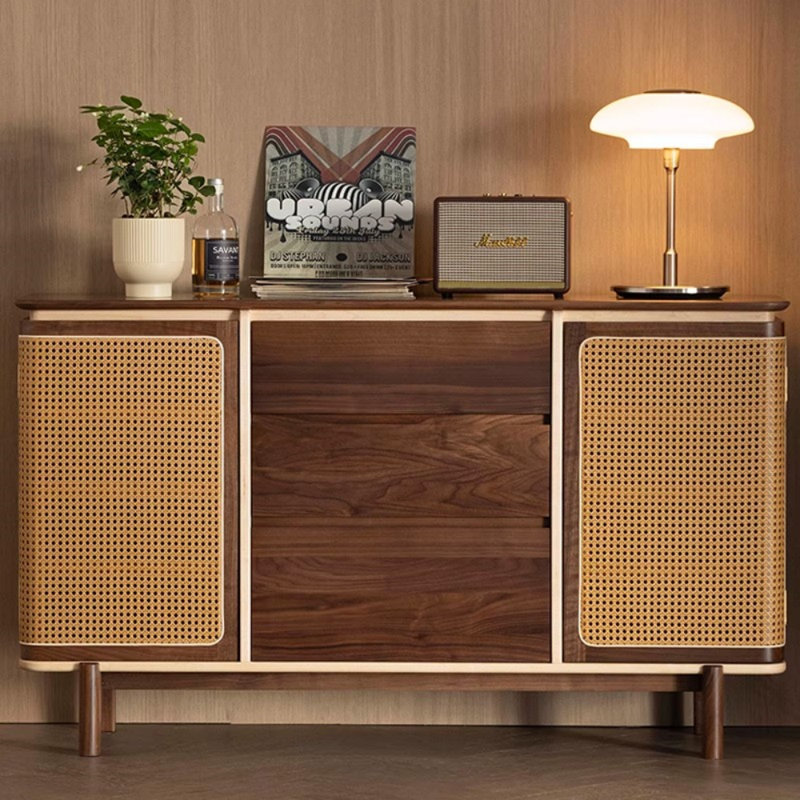 Retro Large-Capacity Sideboard