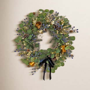 28'' Faux Pinecone Silk Wreath