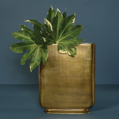 Mcinerney Metal Table Vase