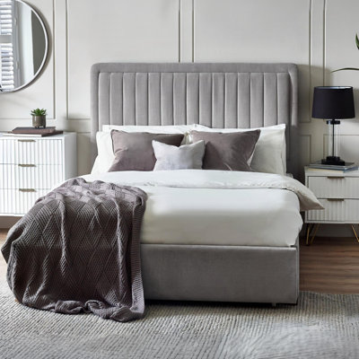 Aundreah Upholstered Bed