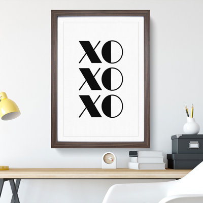 Kiss Hug - Picture Frame Typography