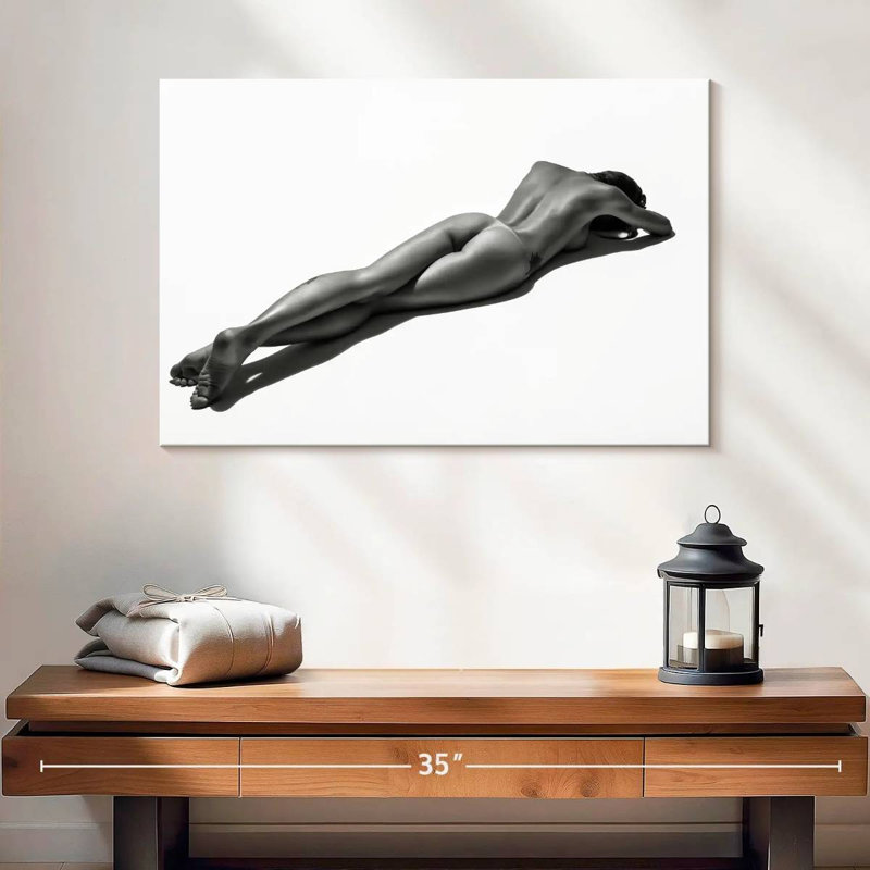 Noir Sunbathing Model, 16" H x 24" W
