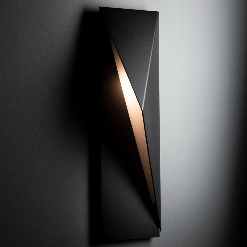 Applique murale en aluminium carbone, H 24,9 po x l 7 po x P 5,8 po, Noir bord de mer, Oui
