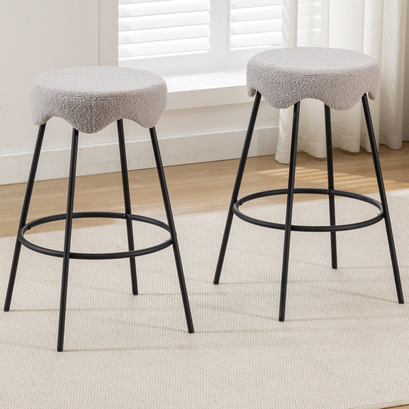 Tabouret de comptoir rembourré 26,97 po Kipten, Gris
