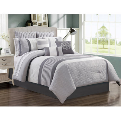 Wov Ring Stitch Striped Comforter