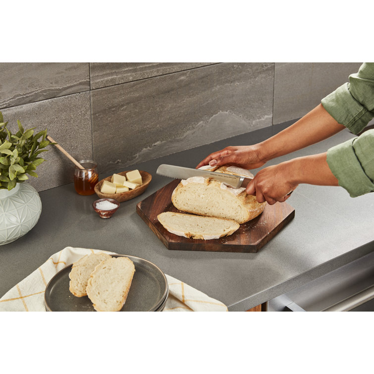 Unleash your inner baker with our KitchenAid dream team! Elevate your bread-making  game with our Bread Bowl and Baking Lid, designed to…
