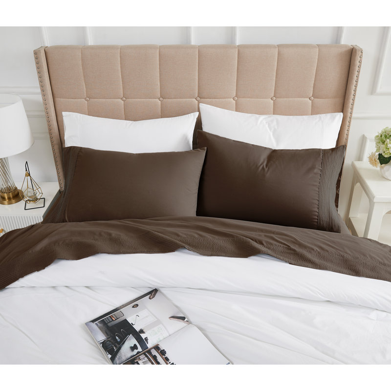 Southshore Fine Linens Vilano Extra Deep Pocket Pleated Sheet Set, Double-Brushed Microfiber 21-Inch Deep Pocket Sheets with Pleated Hem, 2 Pillowcases, Queen, Brown