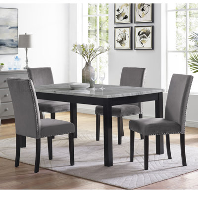 Ensemble repas pour 4 personnes Ebeling