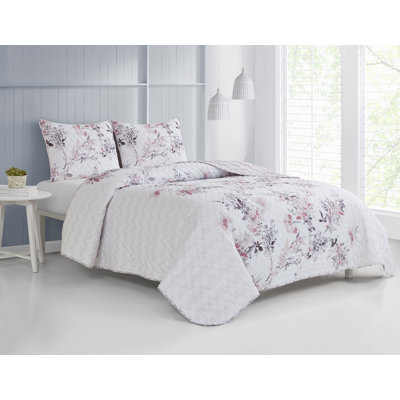Foraker 3 Piece Reversible Quilt Set