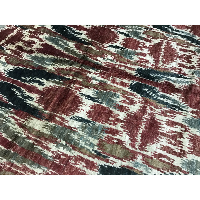 Hand-Knotted High-Quality Red Area Rug