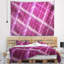 Tapisserie rose abstraite en métal-28496640