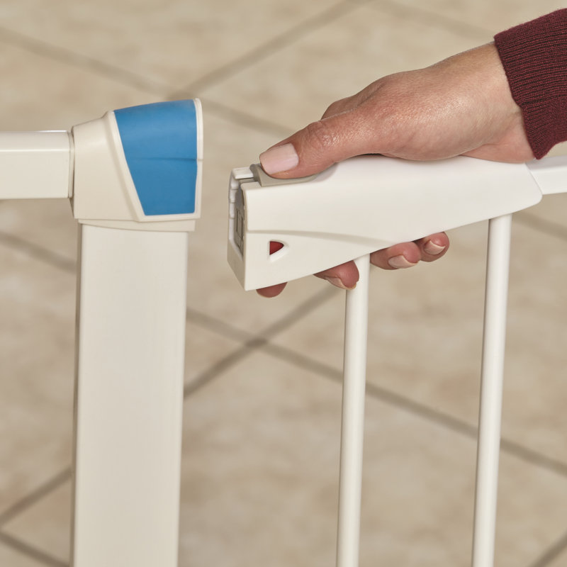 Barrière en acier pour animaux MidWest Homes, H 39 po x l 29 po x P 1,13 po, Blanc