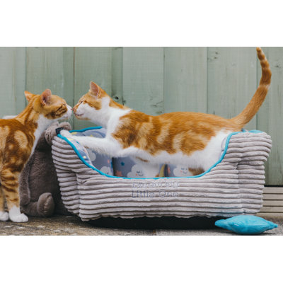 Alnwick Pet Bed