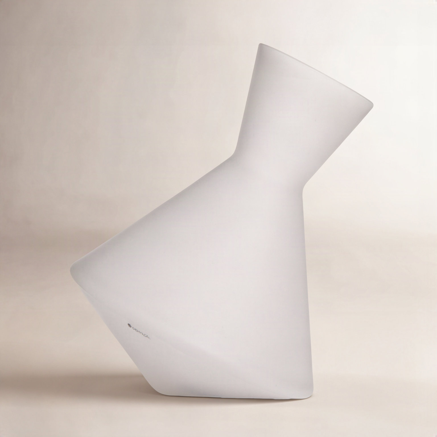 Vaso 38oz. Pitcher, Frosted
