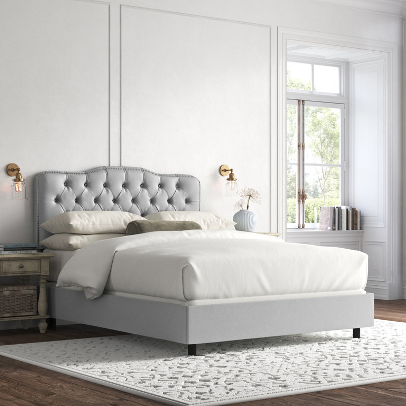 Lit tapissier standard Aurkene, Velours performance gris clair Bella, Grand