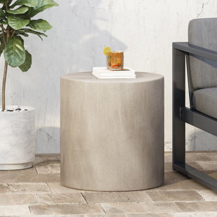 Table d'appoint d'extérieur en béton